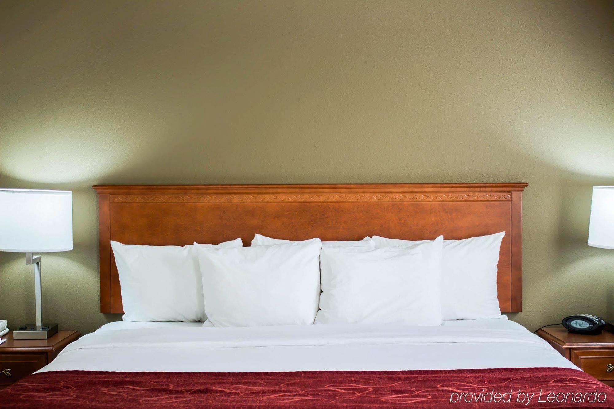 Four Points By Sheraton Raleigh Arena Exteriér fotografie
