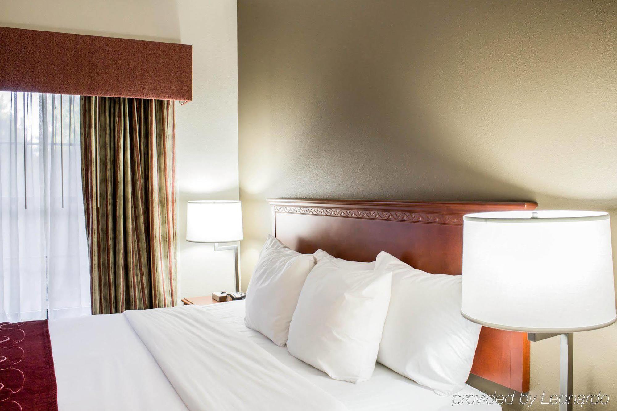 Four Points By Sheraton Raleigh Arena Exteriér fotografie