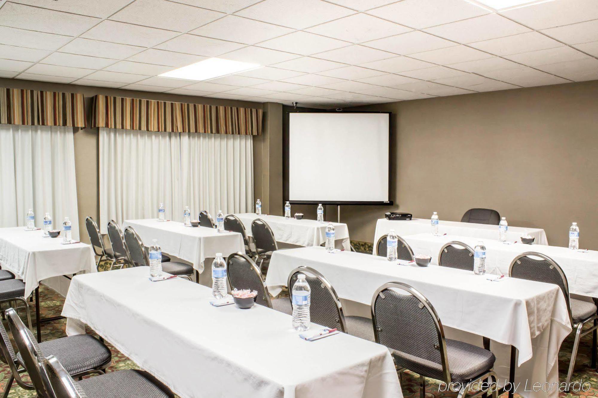 Four Points By Sheraton Raleigh Arena Exteriér fotografie