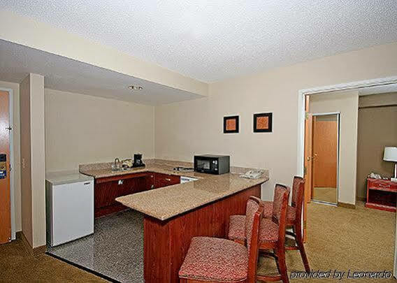 Four Points By Sheraton Raleigh Arena Exteriér fotografie