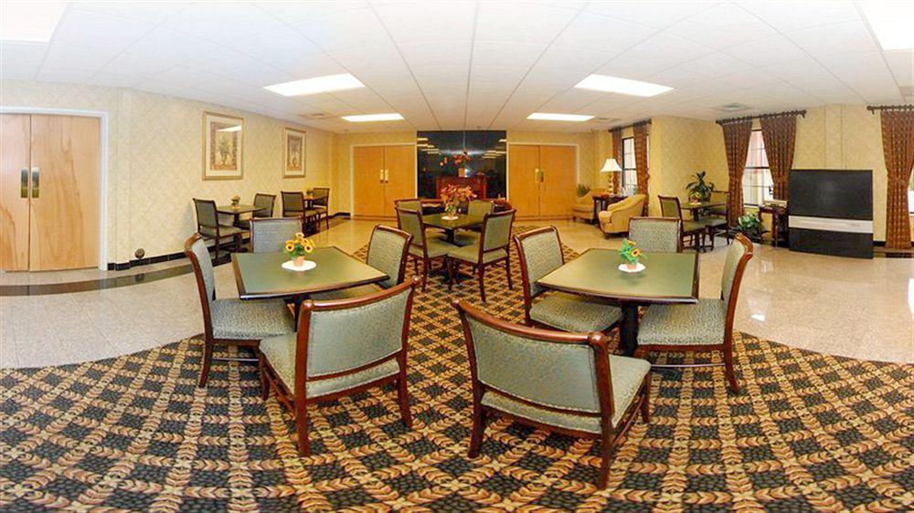 Four Points By Sheraton Raleigh Arena Exteriér fotografie